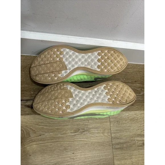 Women's Nike Zoom Pegasus Turbo 2 Lab Green/Pumice Size 7.5Medium - Picture 6 of 13